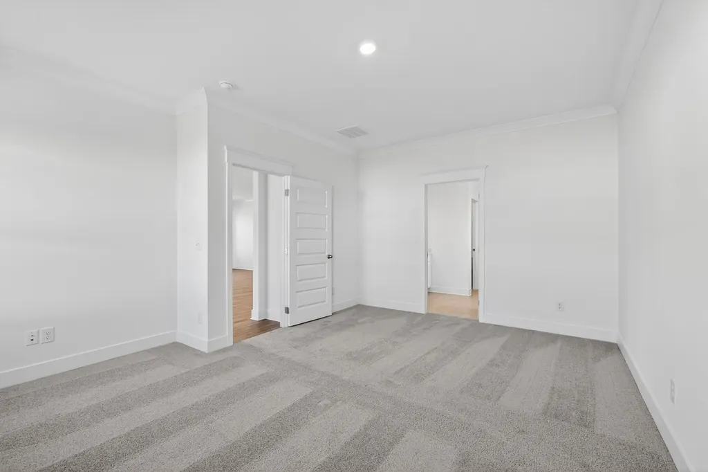 137 Yuma Lane White House TN 37188