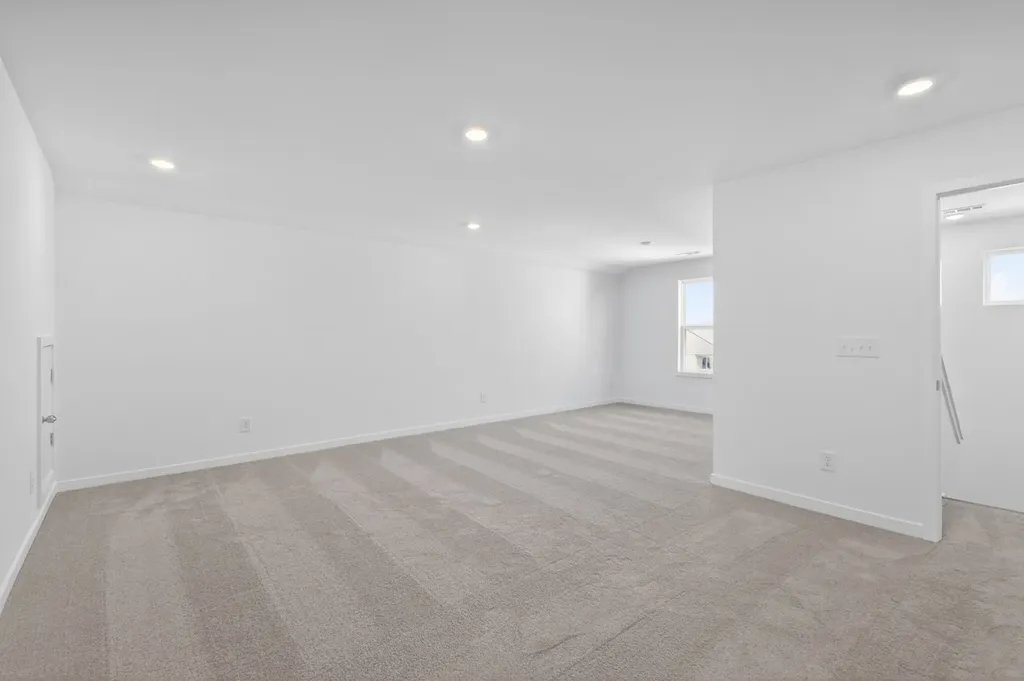 137 Yuma Lane White House TN 37188