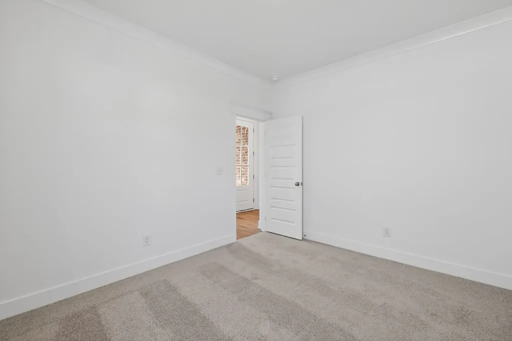 137 Yuma Lane White House TN 37188
