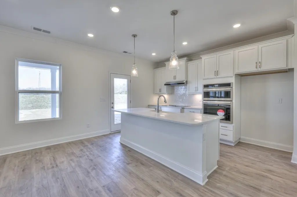 3306 Ventura Avenue White House TN 37188