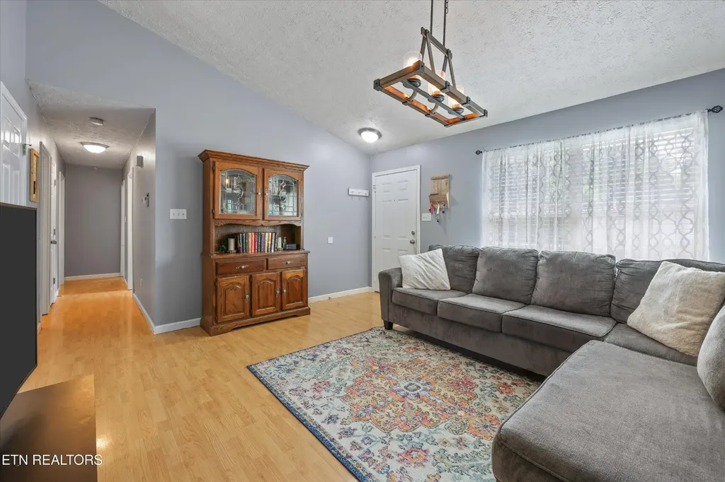 5956 Warrenpark Lane Knoxville TN 37912