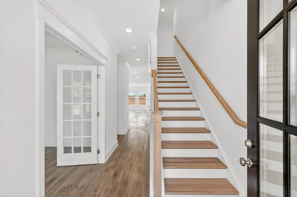 3296 Ventura Avenue White House TN 37188