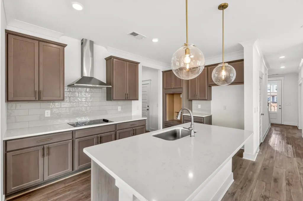 3296 Ventura Avenue White House TN 37188