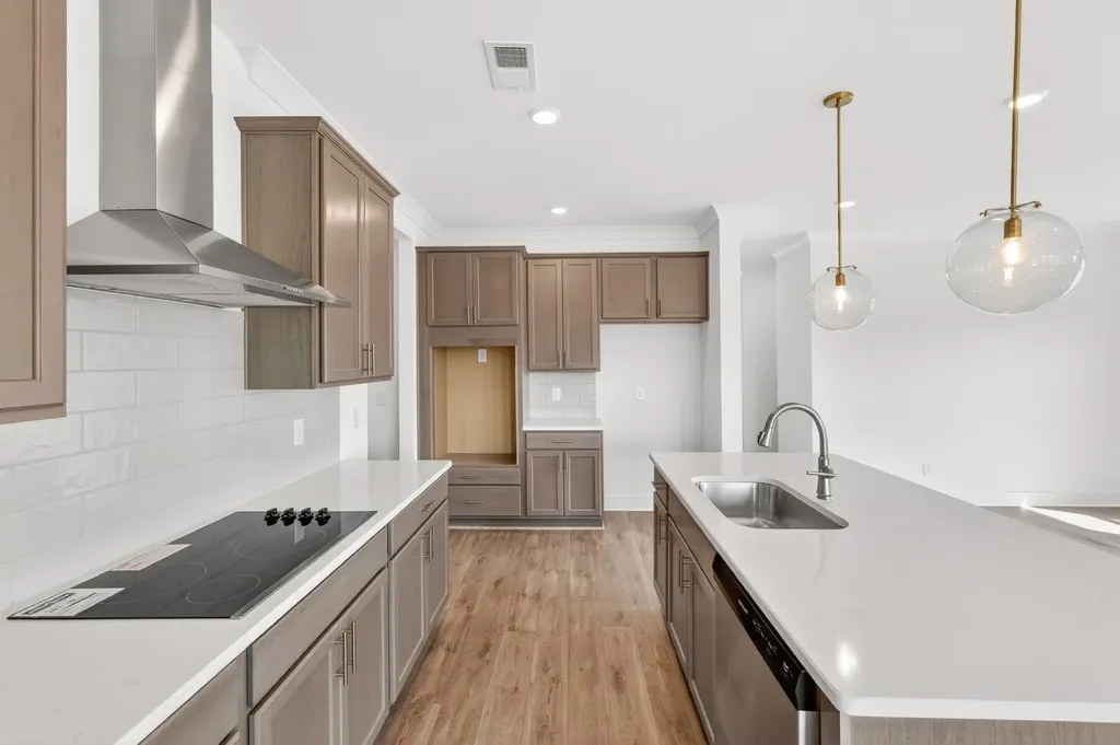 3296 Ventura Avenue White House TN 37188