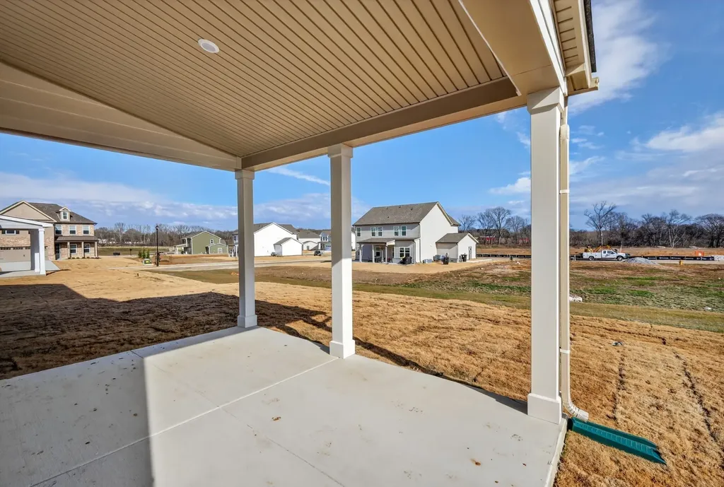 148 Yuma Lane White House TN 37188