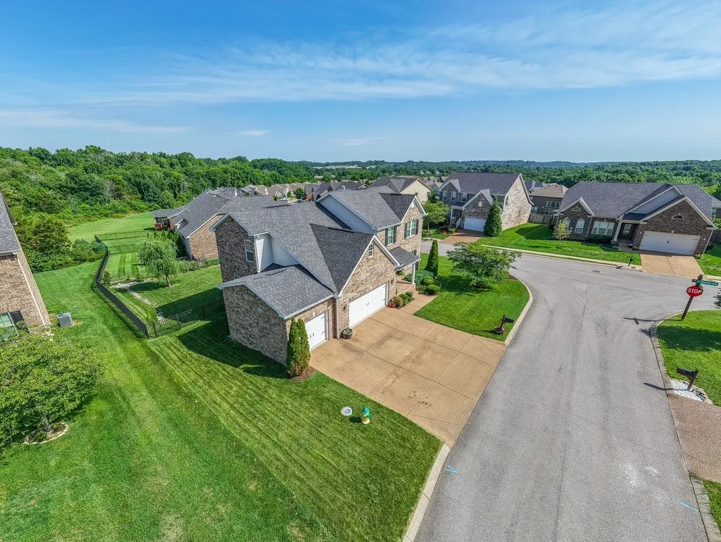 10 Settlers Court Mount Juliet TN 37122
