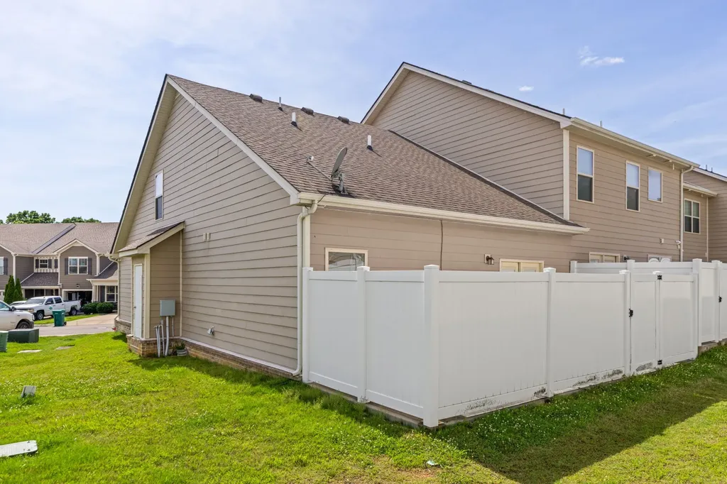 4022 Commons Drive Spring Hill TN 37174