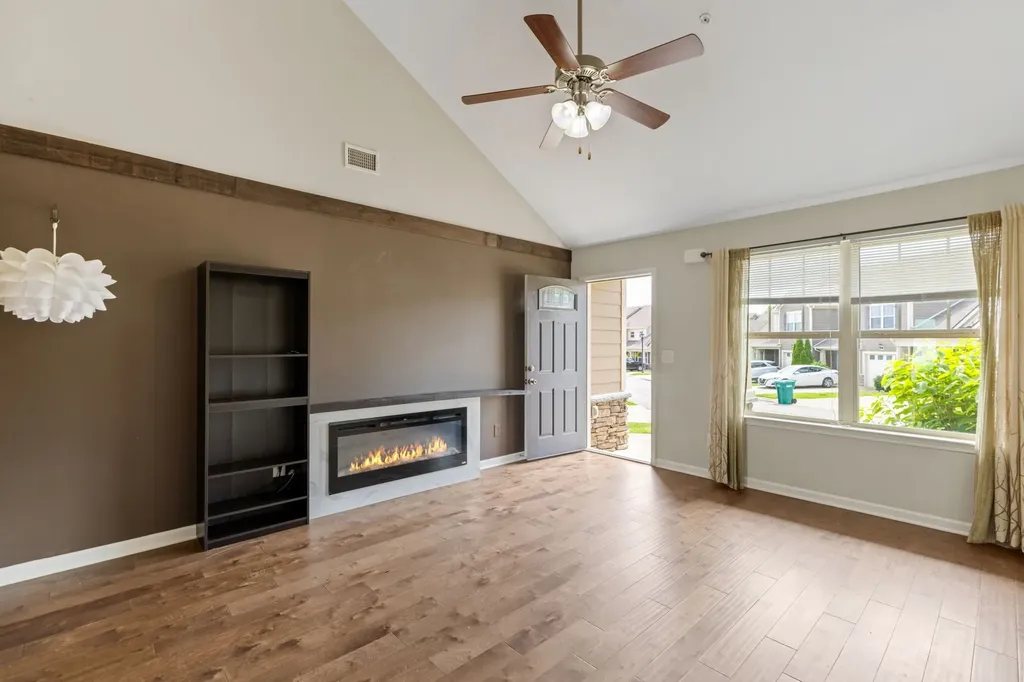 4022 Commons Drive Spring Hill TN 37174