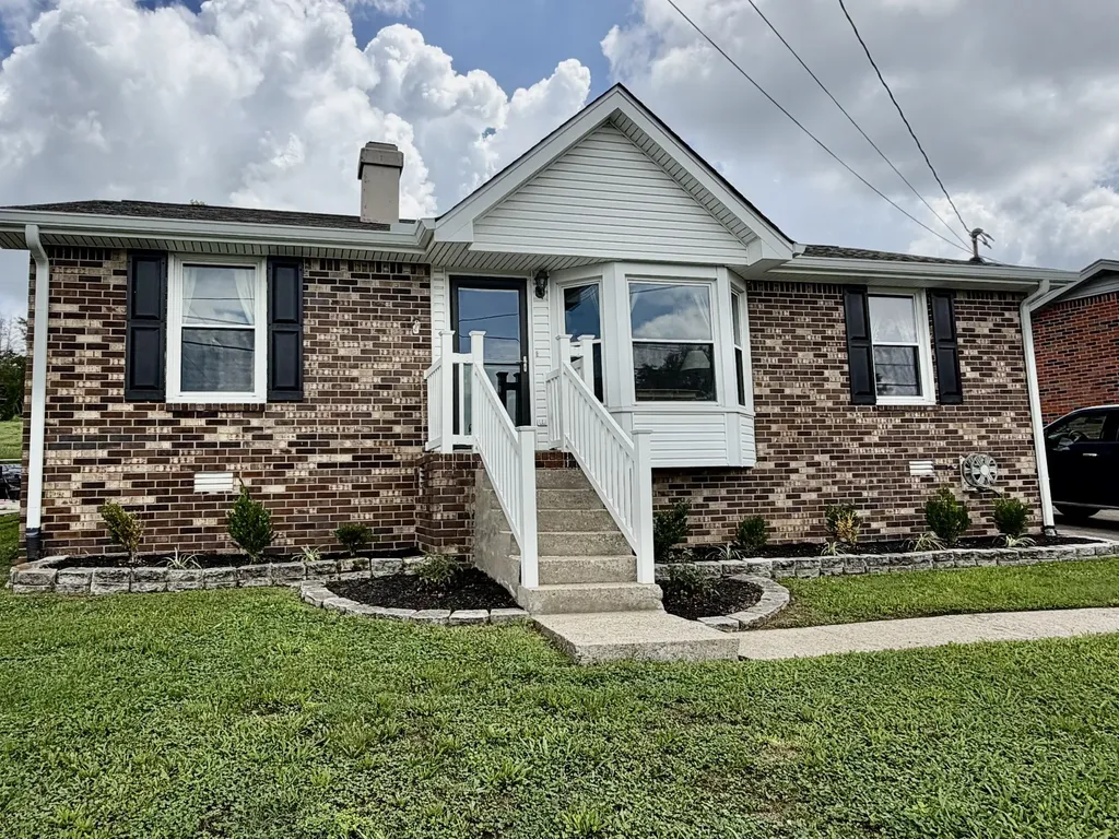 104 Spruce Drive Hendersonville TN 37075