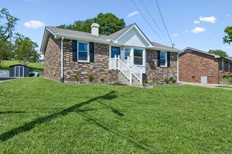 104 Spruce Drive Hendersonville TN 37075