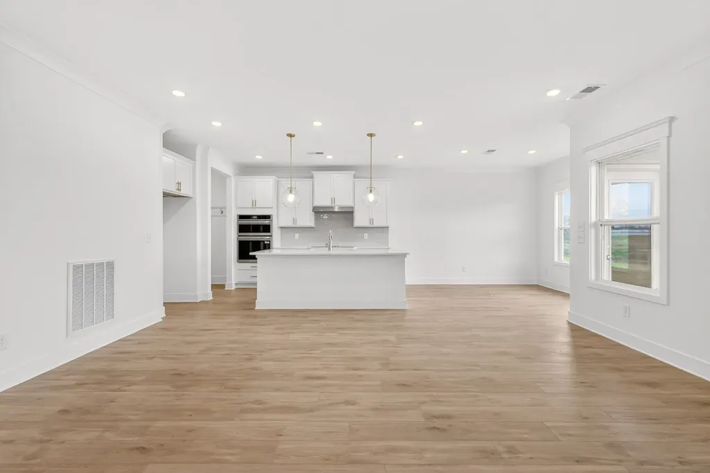 3220 Ventura Avenue White House TN 37188