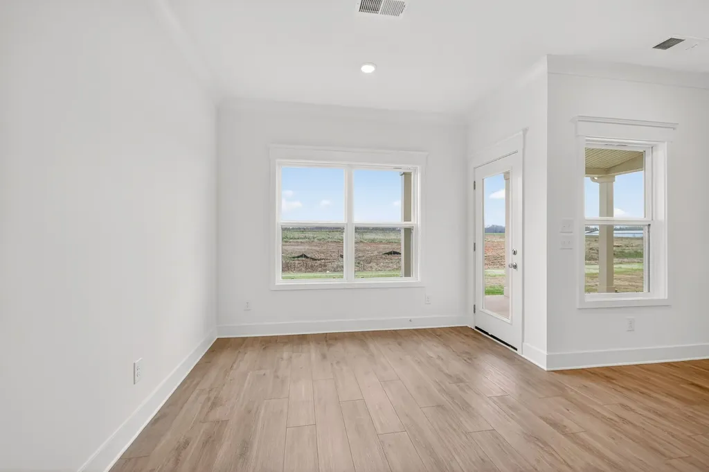 3220 Ventura Avenue White House TN 37188