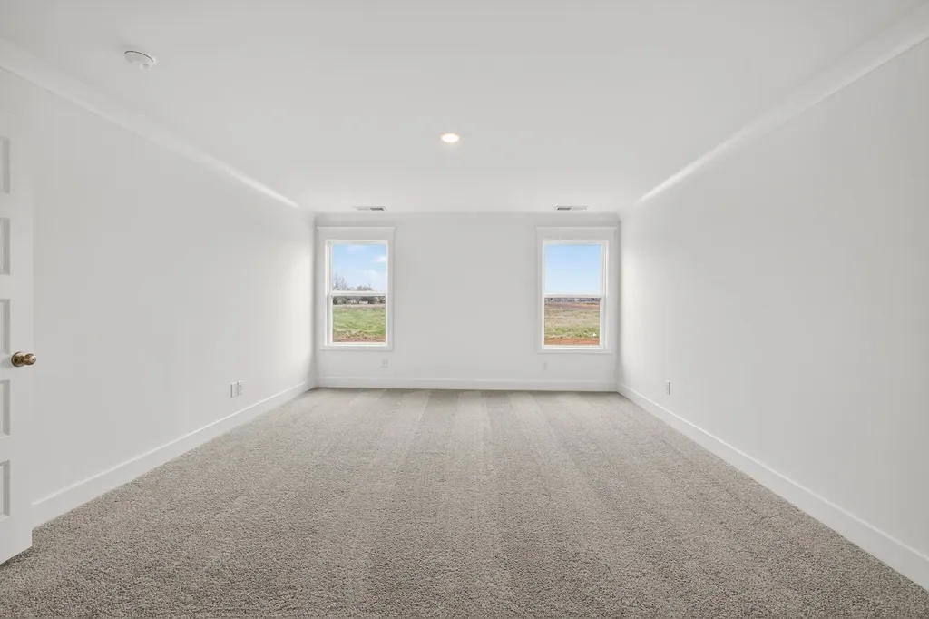 3220 Ventura Avenue White House TN 37188