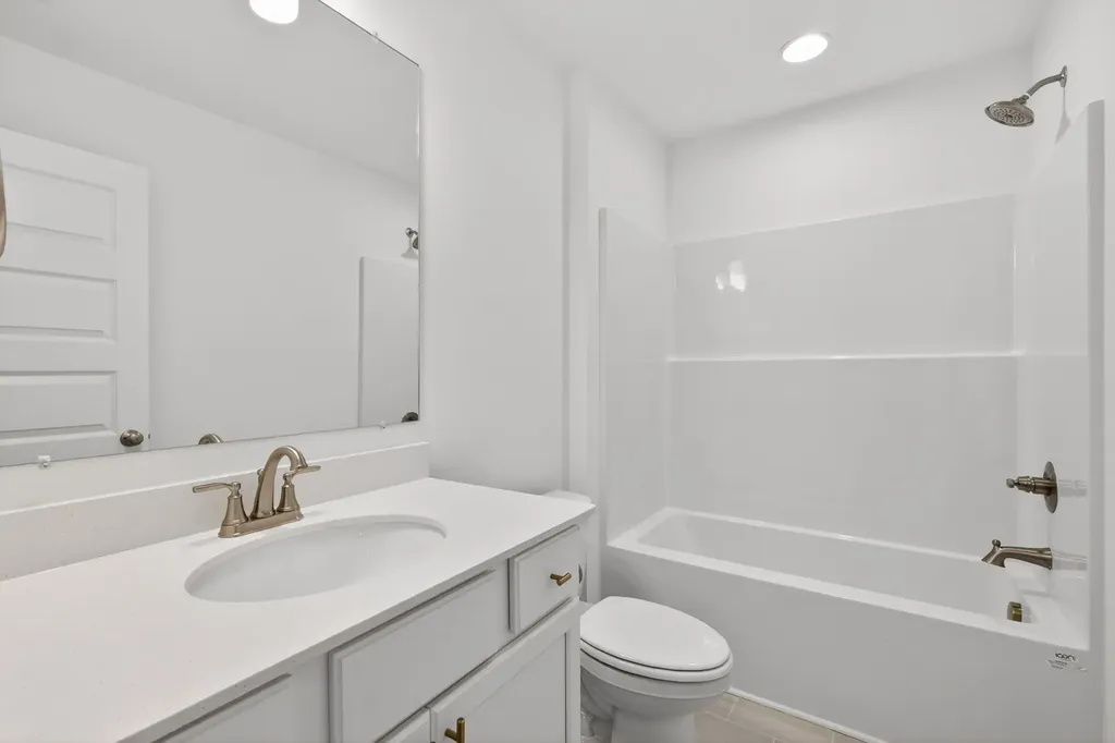 3220 Ventura Avenue White House TN 37188