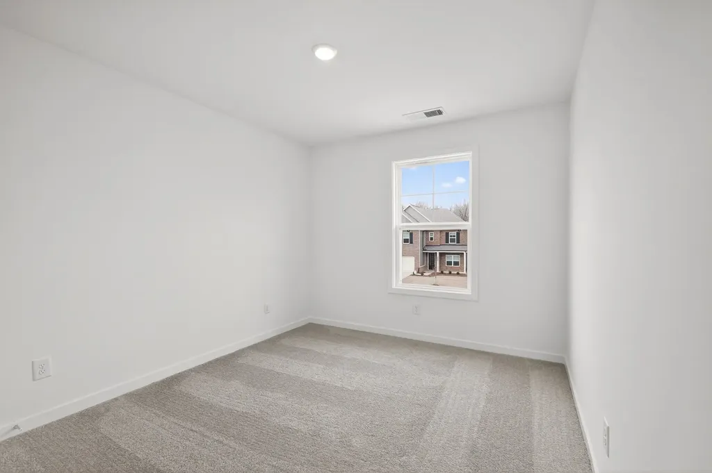 3220 Ventura Avenue White House TN 37188
