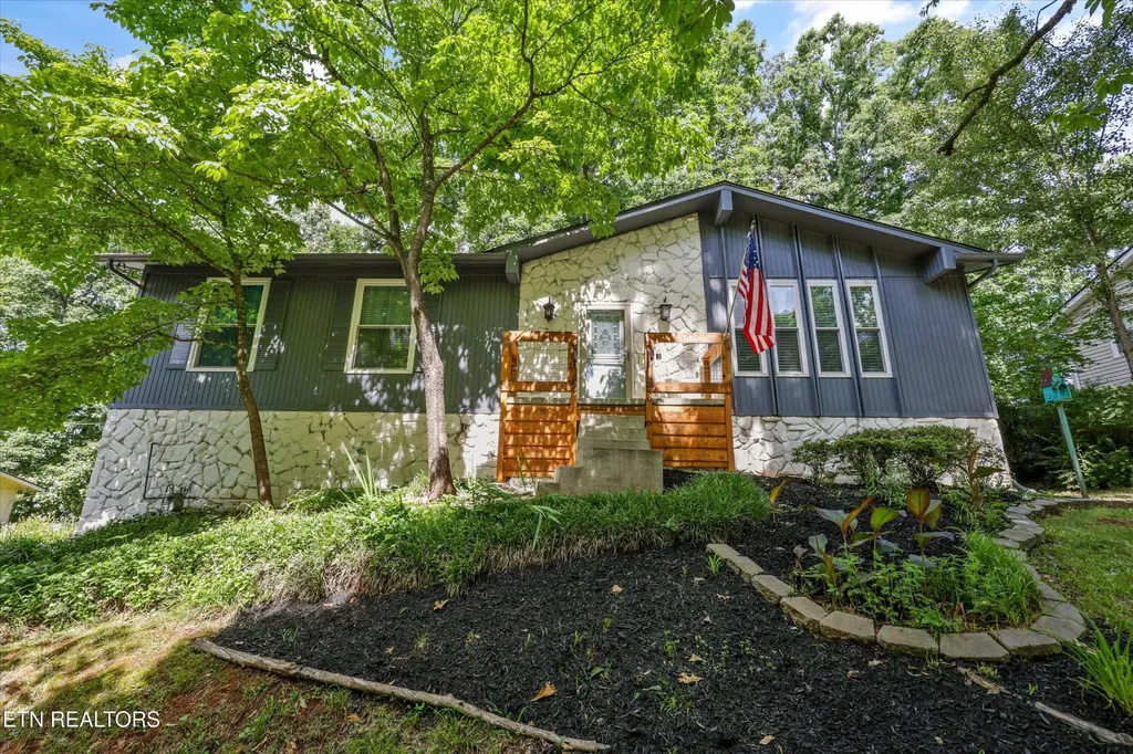 1117 Rain Tree Road Knoxville TN 37923