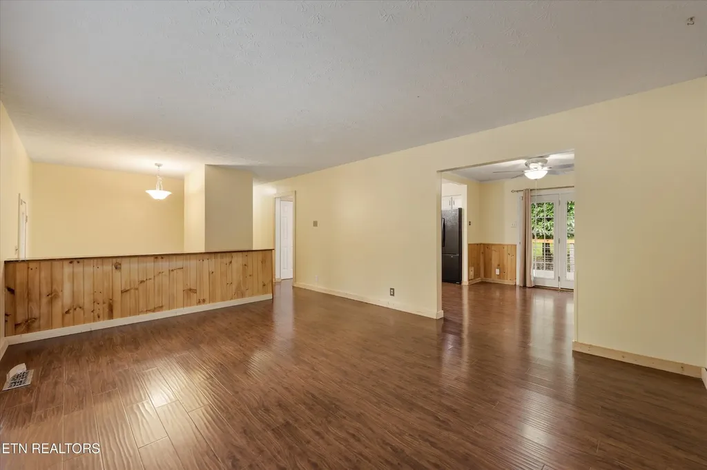 1117 Rain Tree Road Knoxville TN 37923