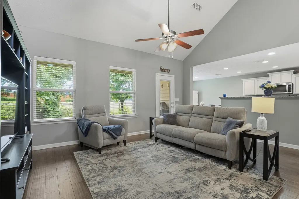4407 Sunday Silence Way Murfreesboro TN 37128