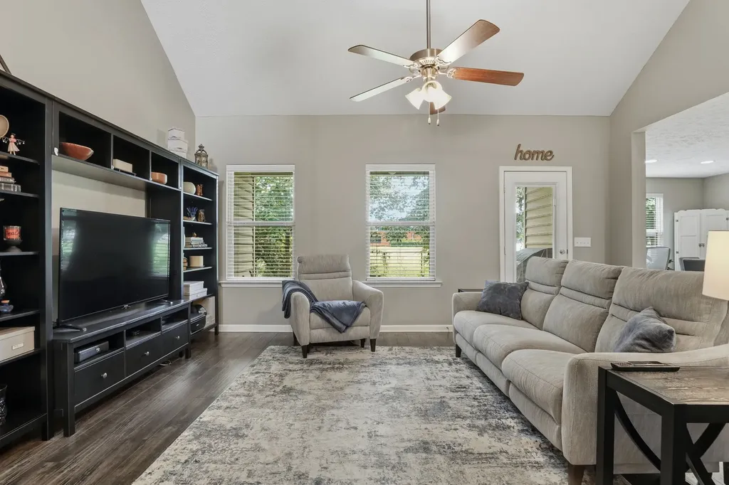 4407 Sunday Silence Way Murfreesboro TN 37128