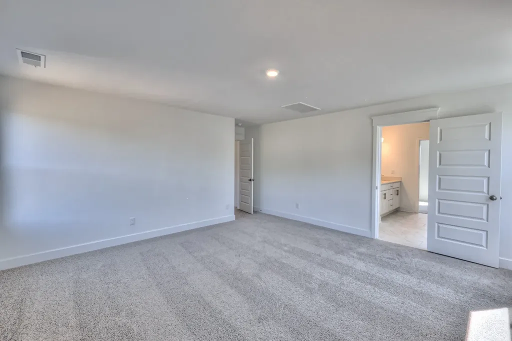 2213 Layla Lane White House TN 37188