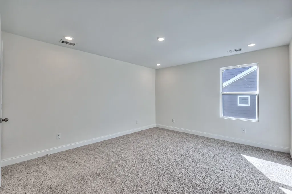 2189 Layla Lane White House TN 37188