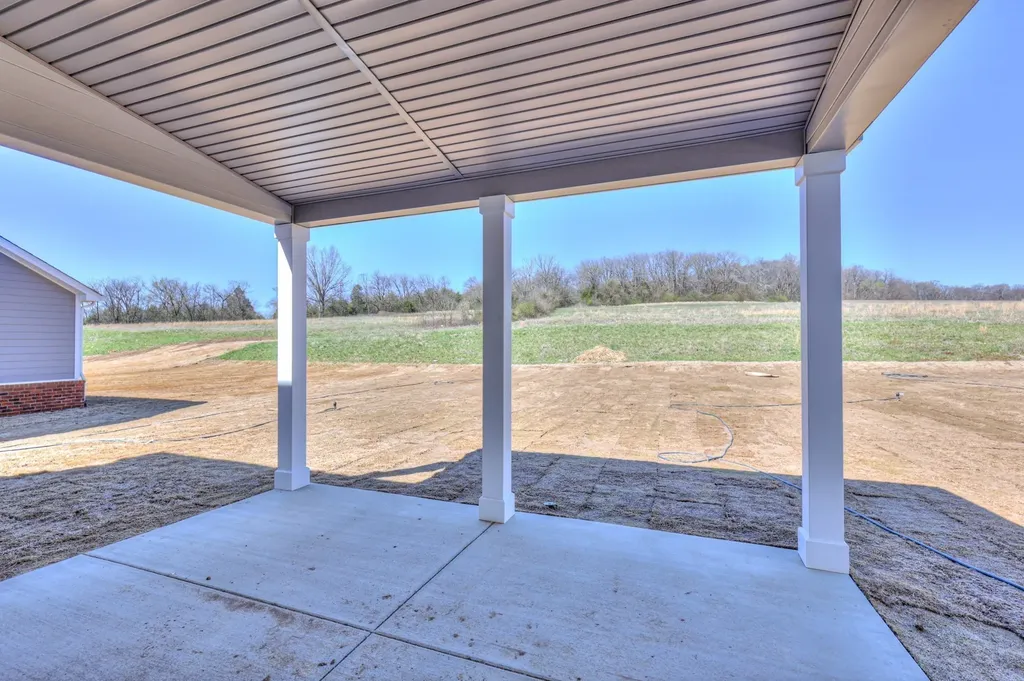 2176 Layla Lane White House TN 37188