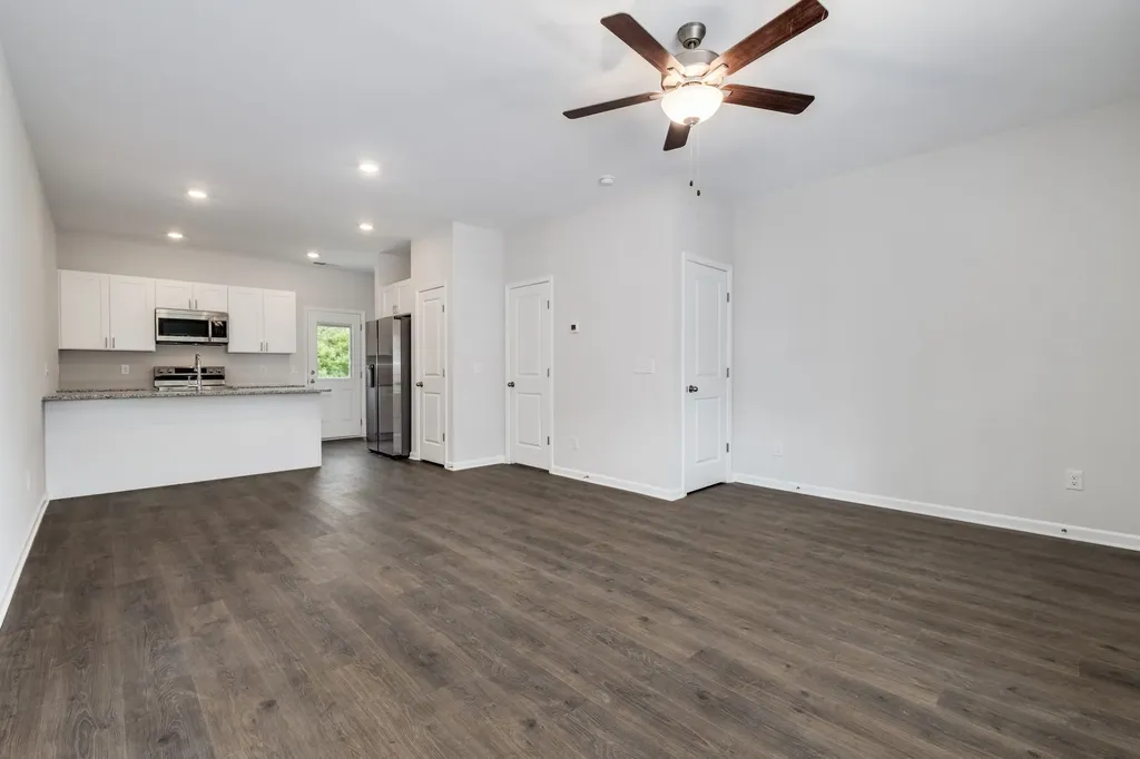 347 Kristen Court Columbia TN 38401