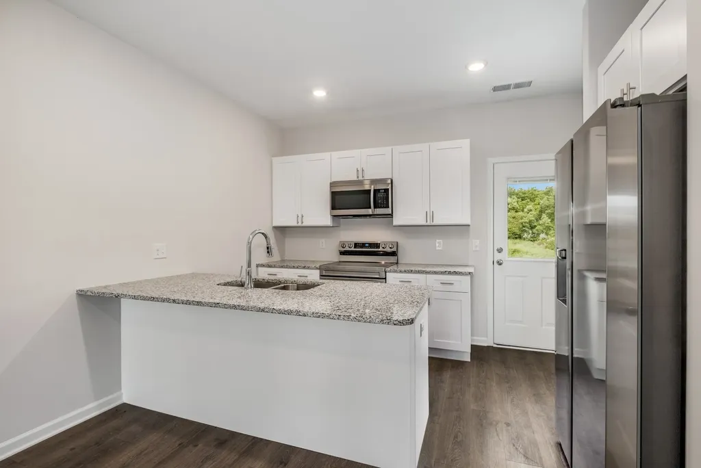 347 Kristen Court Columbia TN 38401