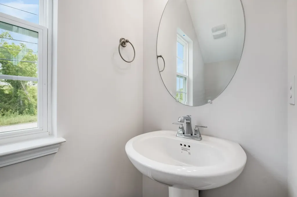 347 Kristen Court Columbia TN 38401