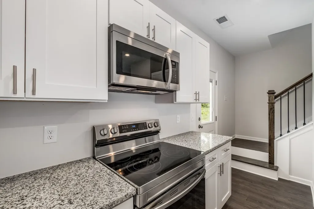 347 Kristen Court Columbia TN 38401