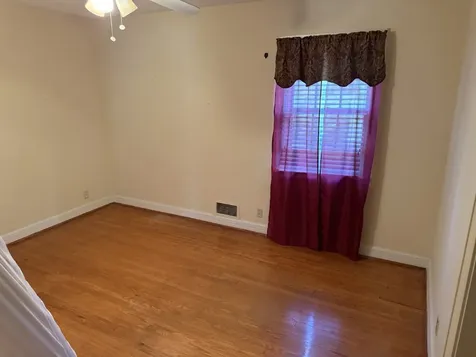 105 3rd Ave, E Springfield TN 37172