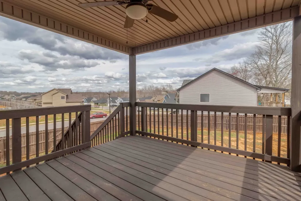 1063 Freedom Drive Clarksville TN 37042