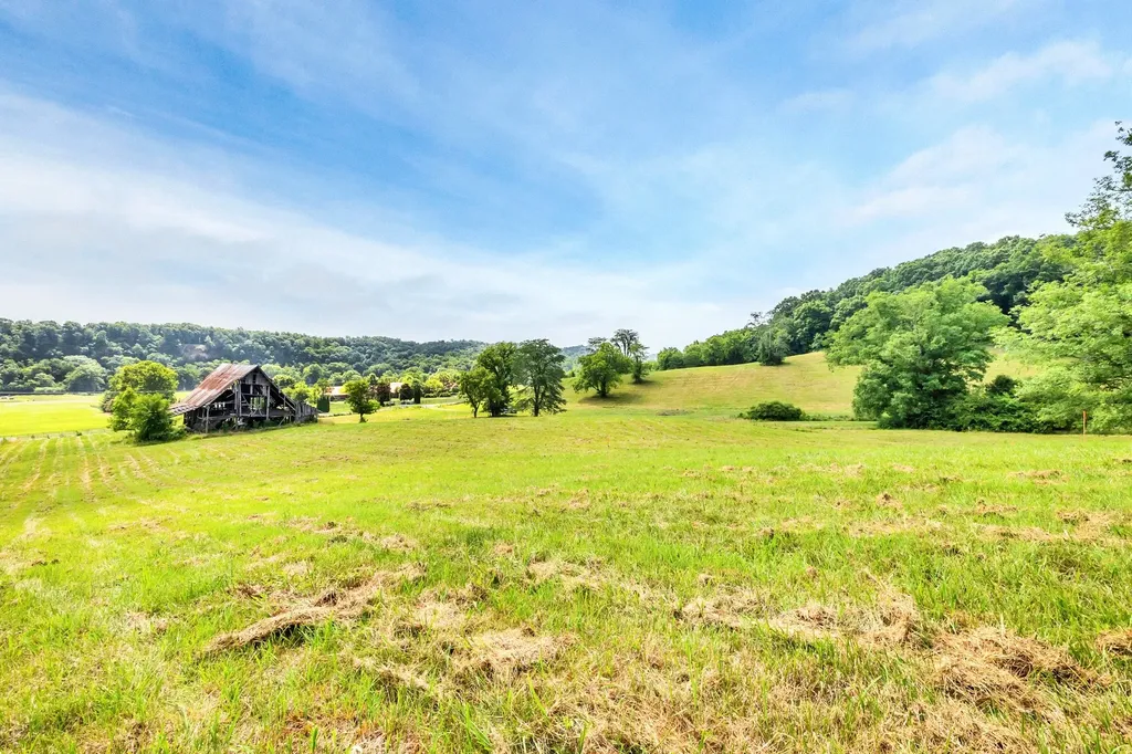 5185 Old Harding Road Franklin TN 37064