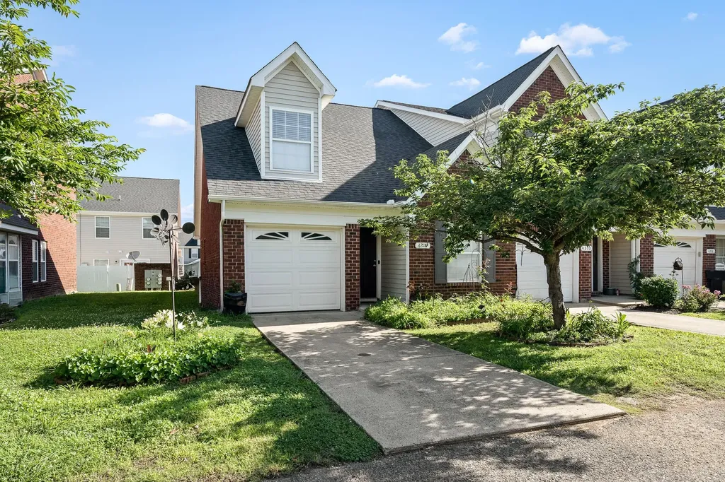 4210 Aurora Circle Murfreesboro TN 37127