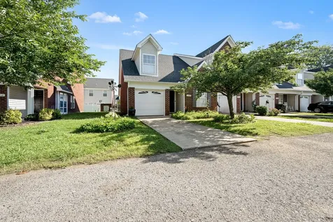 4210 Aurora Circle Murfreesboro TN 37127