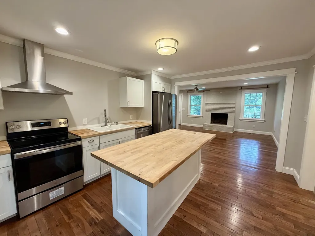54 Summit Drive Ringgold GA 30736