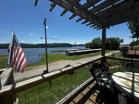 45 Creek View Lane Waverly TN 37185