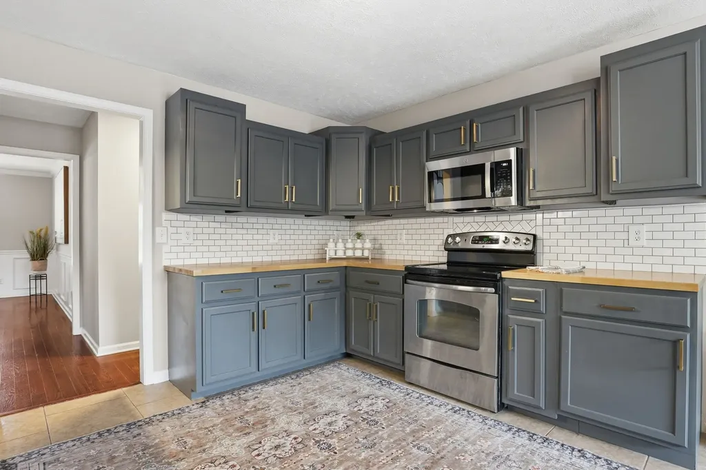 956 Beldon Station Lane Clarksville TN 37040