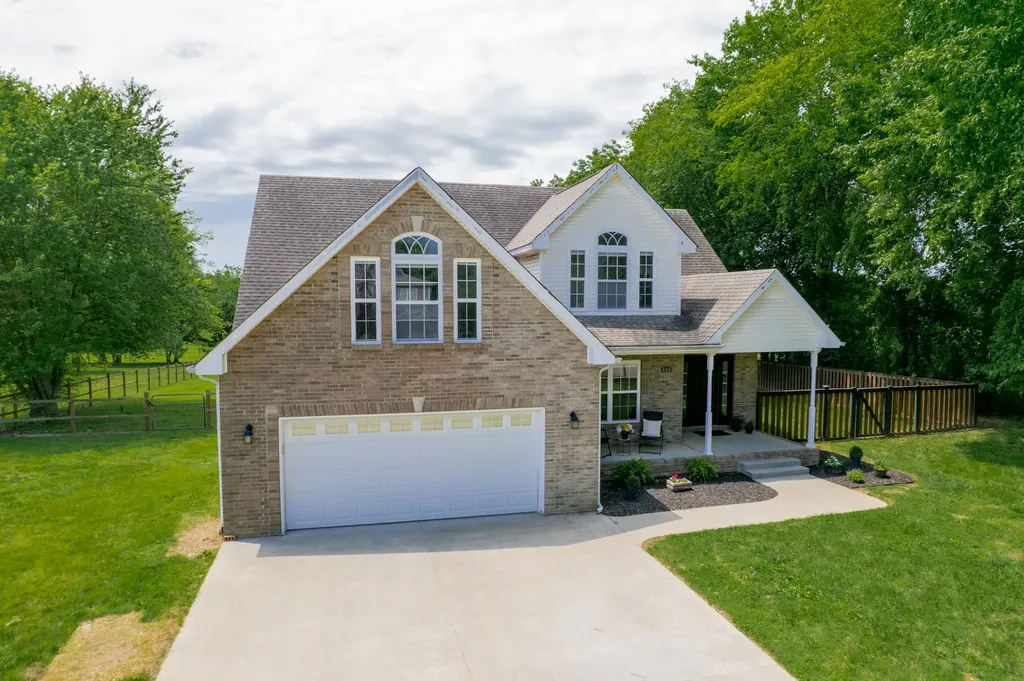 956 Beldon Station Lane Clarksville TN 37040