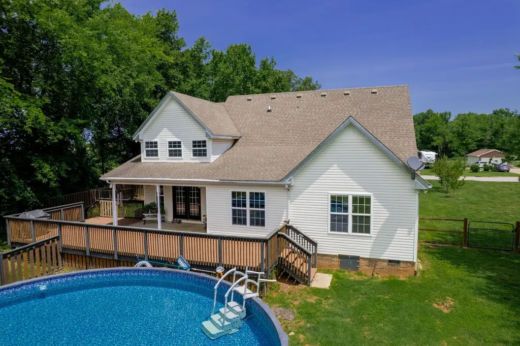 956 Beldon Station Lane Clarksville TN 37040