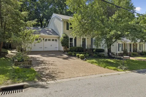 5313 Hunters Ridge Nashville TN 37211