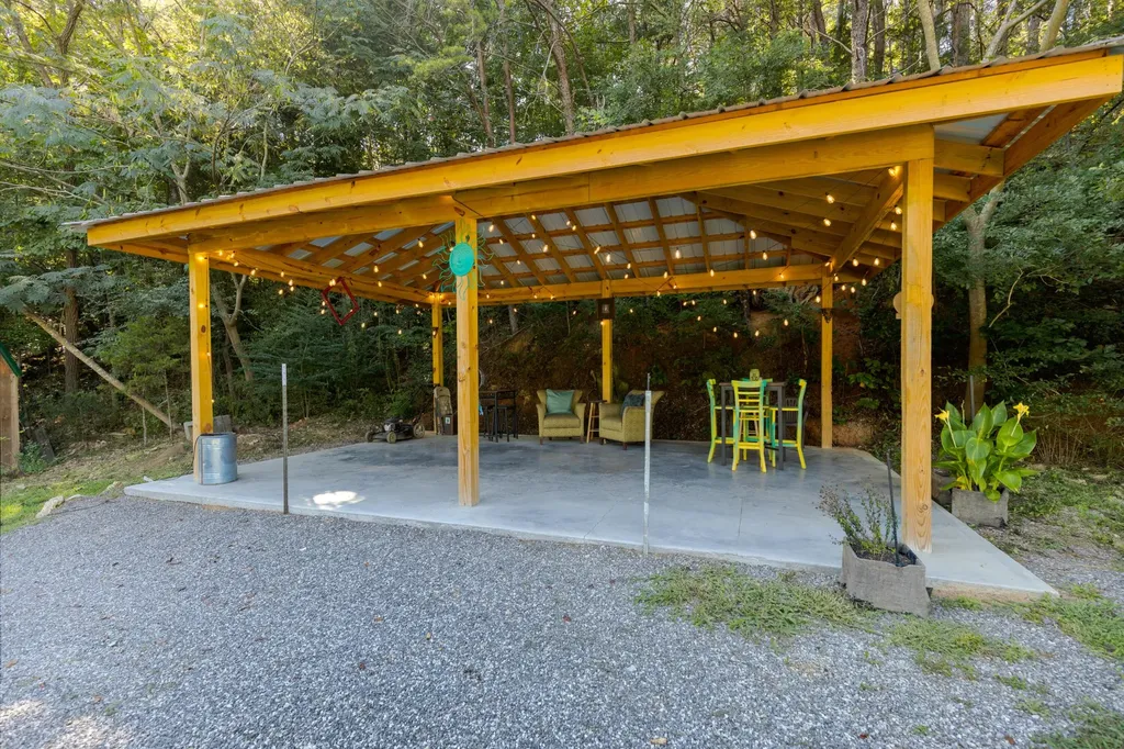 3584 Mason Road Rising Fawn GA 30738