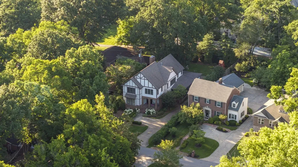 3626 Saratoga Drive Nashville TN 37205