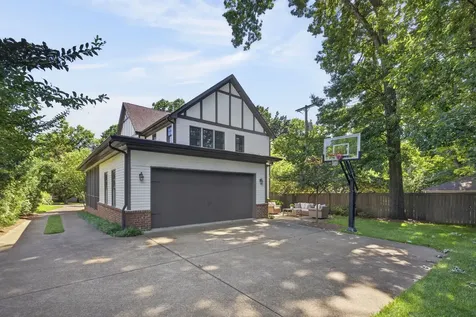 3626 Saratoga Drive Nashville TN 37205