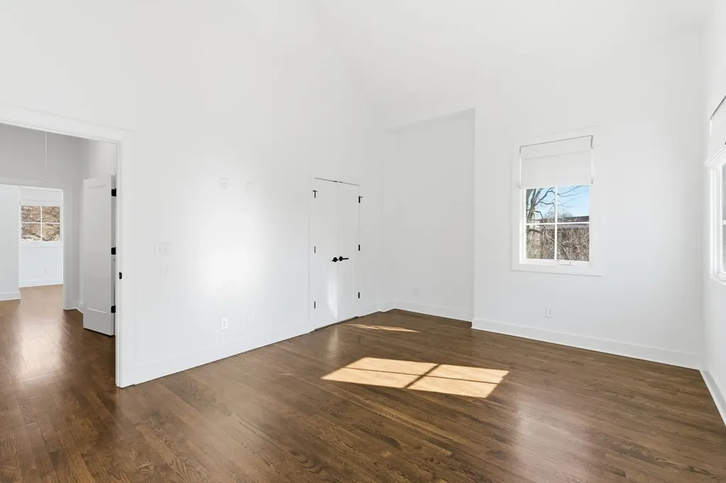 519 Chesterfield Avenue Nashville TN 37212