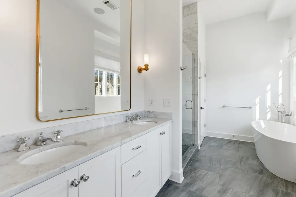 519 Chesterfield Avenue Nashville TN 37212