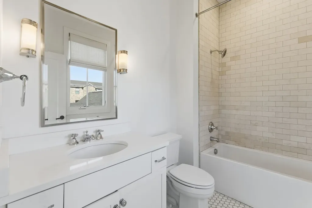 519 Chesterfield Avenue Nashville TN 37212