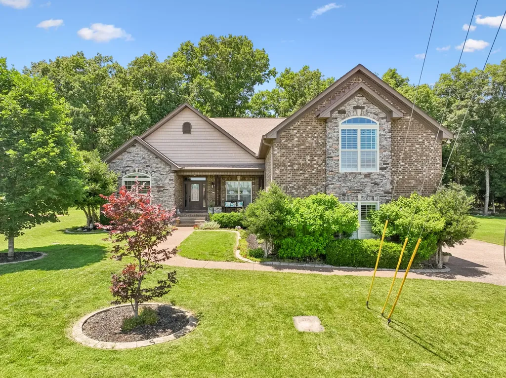 818 Tall Oak Trail Mount Juliet TN 37122