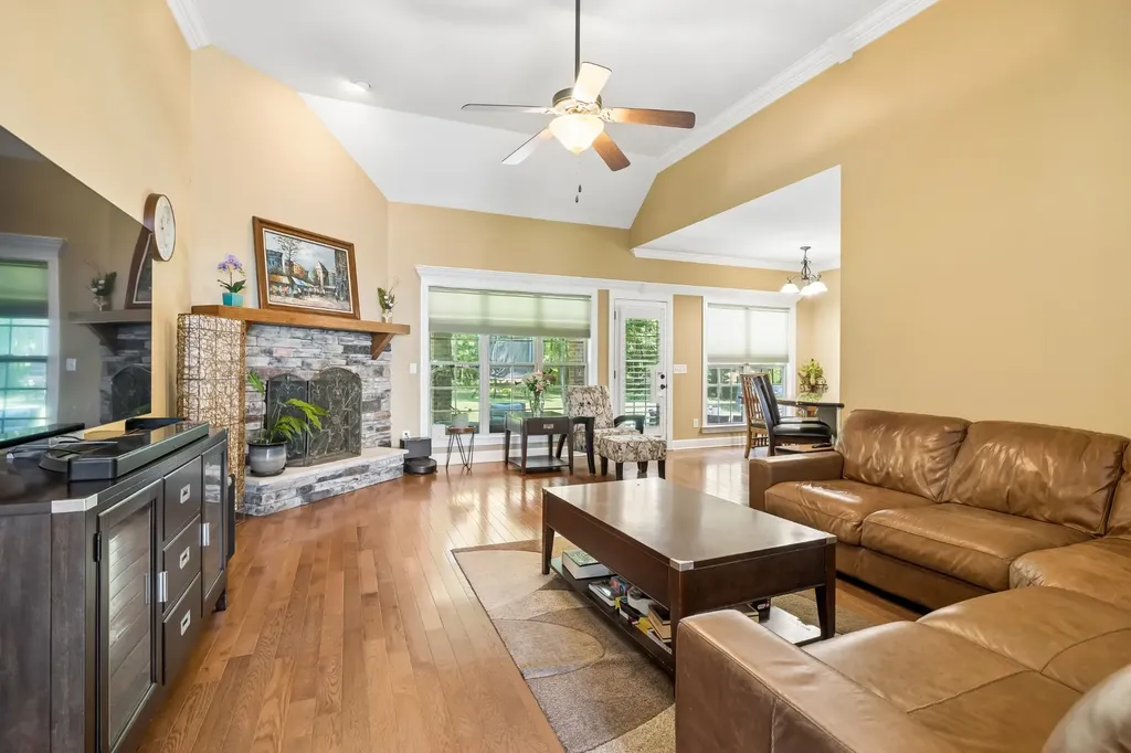 818 Tall Oak Trail Mount Juliet TN 37122