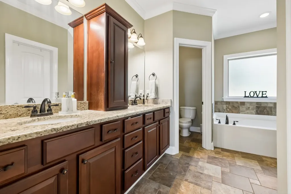 818 Tall Oak Trail Mount Juliet TN 37122